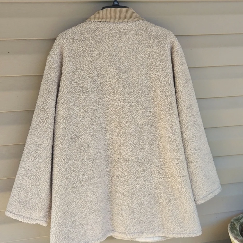 Vintage 90's Cabincore Cozy Cream Aztec Button-Up Fleece Jacket Reversible